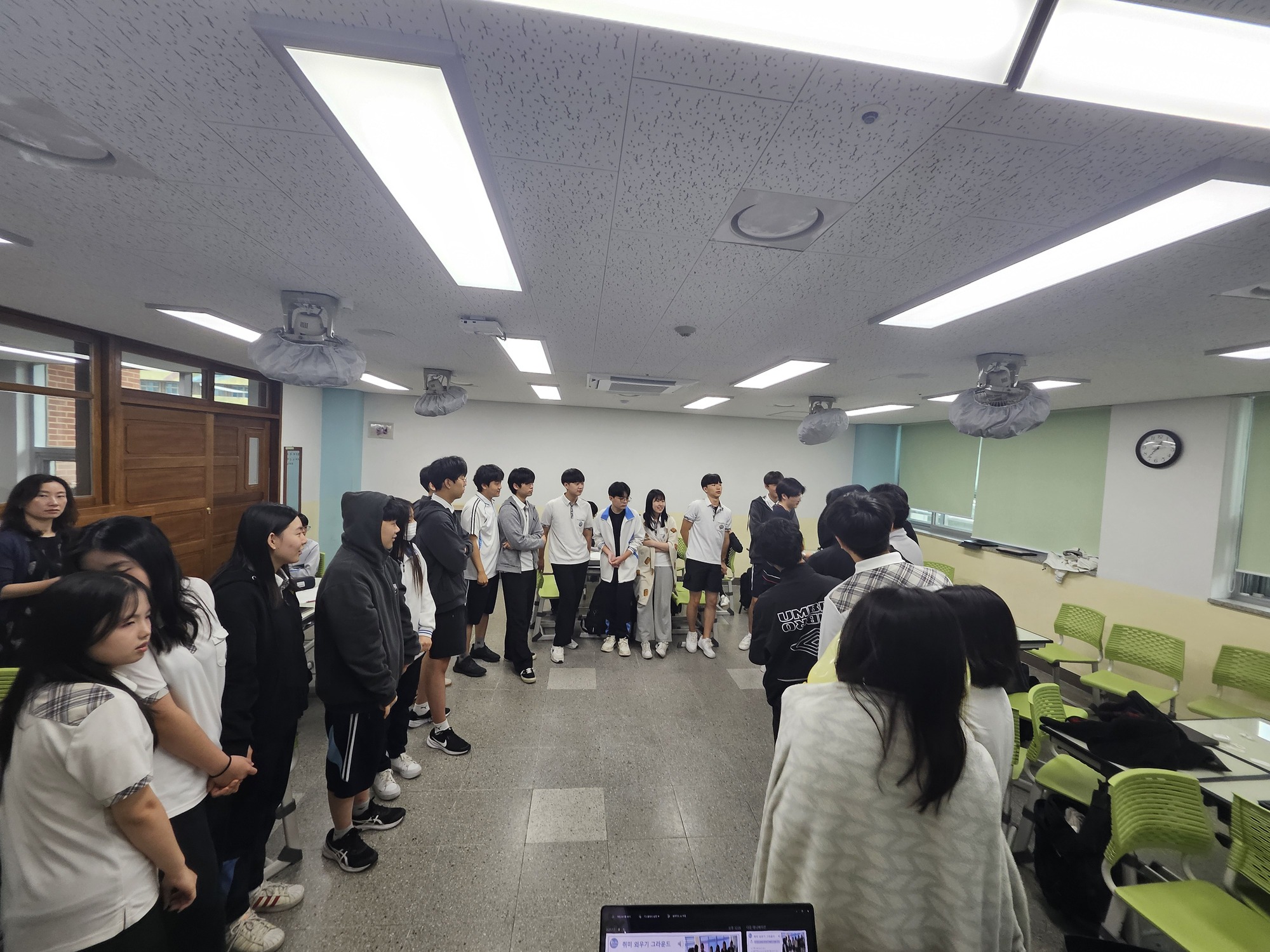 1888724919_kmlxcB6I_1d4459c841cdfcbeb2cb3e92b6d8133b8c948c46.jpg 이미지크게보기
