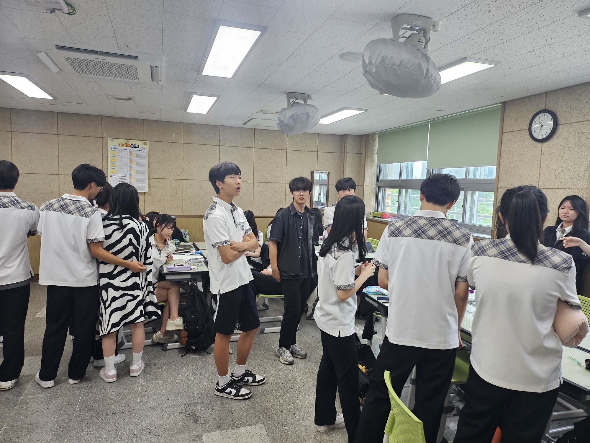 1888724919_xozfBDCL_c4fb161ed3a7e1dbf827cb735e663a23b79aa212.jpg 이미지크게보기
